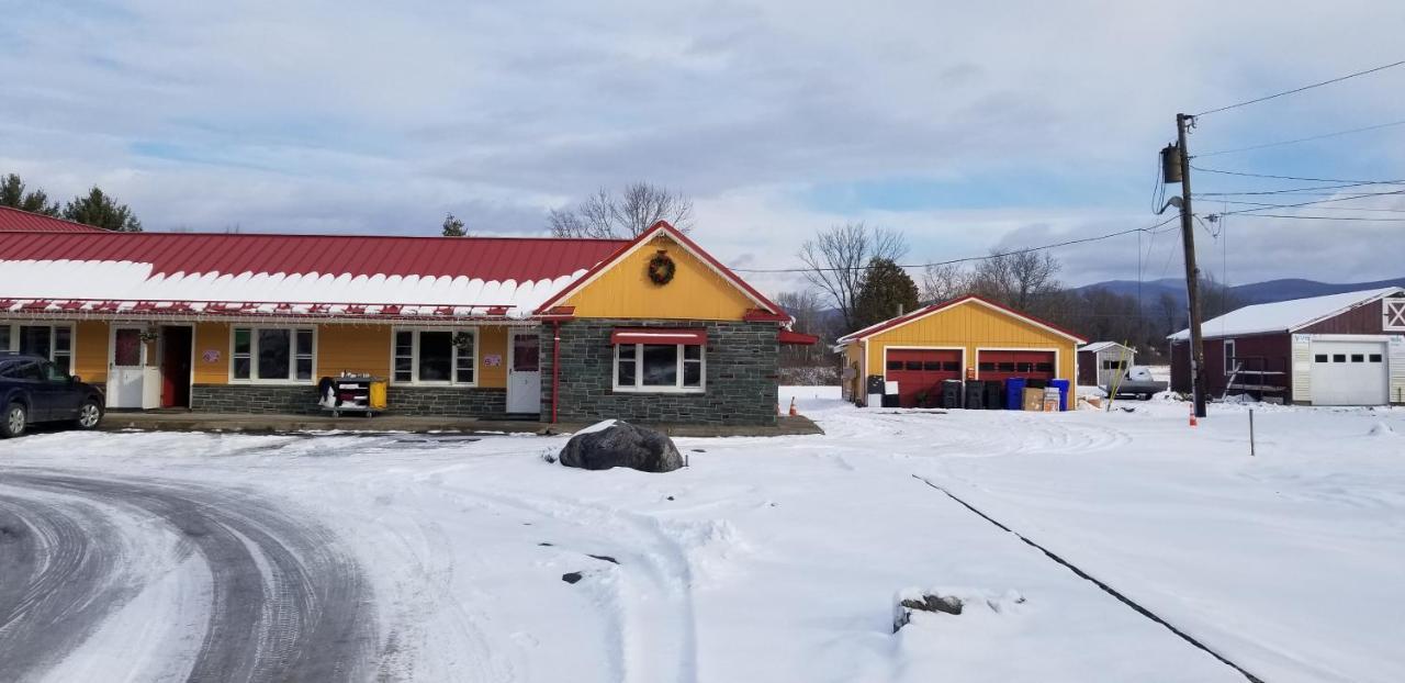 Middlebury Sweets Motel Exterior foto